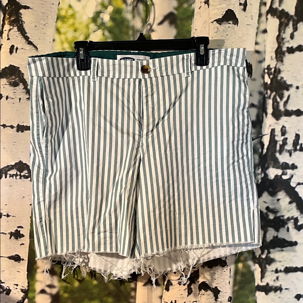 Old Navy Green and White Striped Shorts